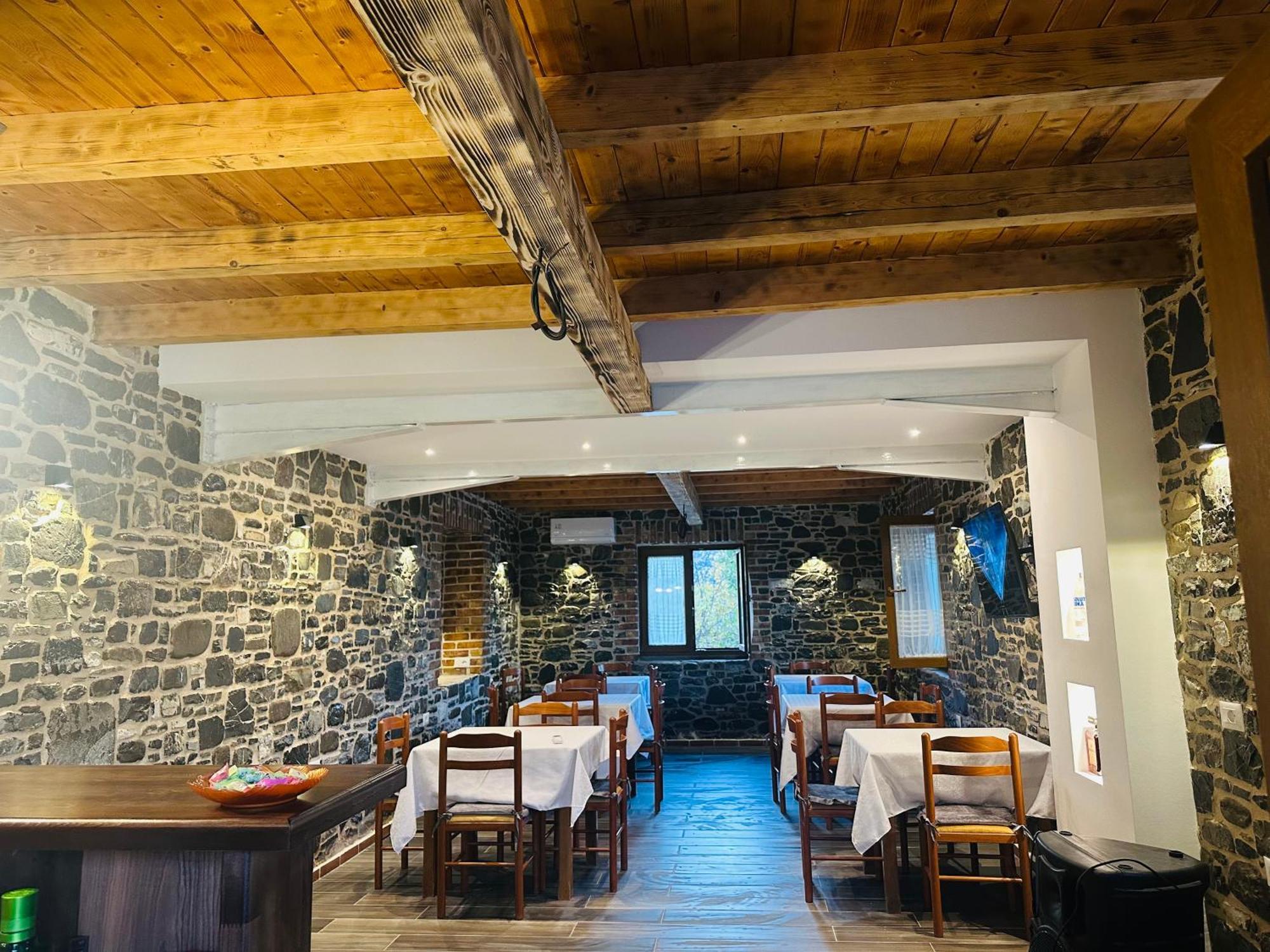 Nia'S Farm Hotel Librazhet Екстериор снимка